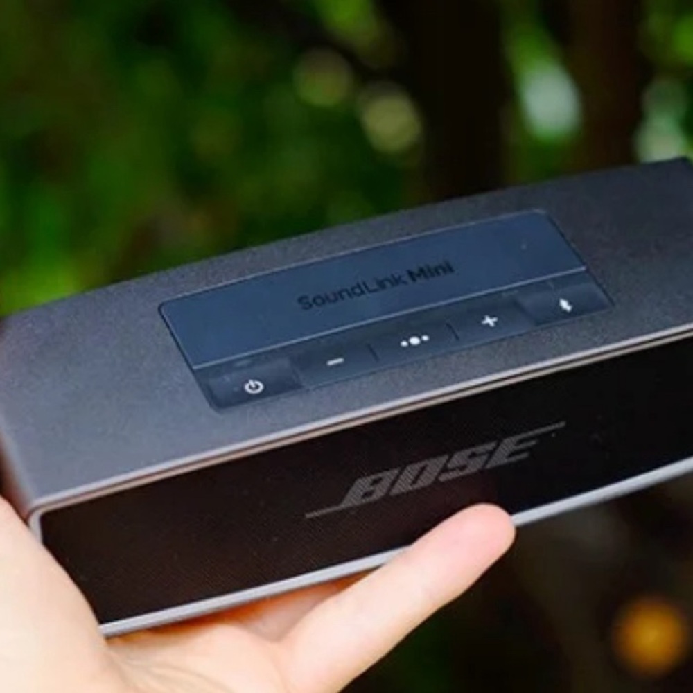 BOSE SoundLink Mini II Bluetooth Wireless Speaker